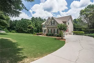 1664 Maes Overlook, Loganville, GA 30052 - Photo 3