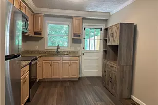 152 Fields Landing Dr, Canton, GA 30114 - Photo 9