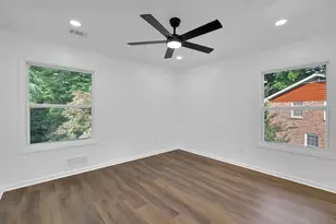 4247 Bingham Ct, Stone Mountain, GA 30083 - Photo 19