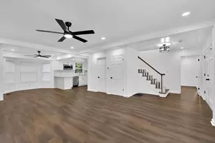 4247 Bingham Ct, Stone Mountain, GA 30083 - Photo 3