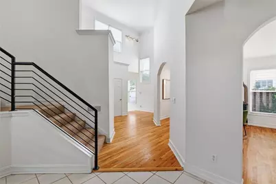 1366 Brookhaven Village Circle NE, Brookhaven, GA 30319 - Photo 5