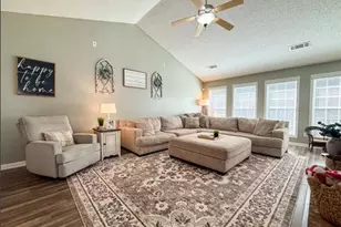 255 River Mist Cir, Jefferson, GA 30549 - Photo 3