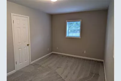 5582 Mulberry Street, Flowery Branch, GA 30542 - Photo 13