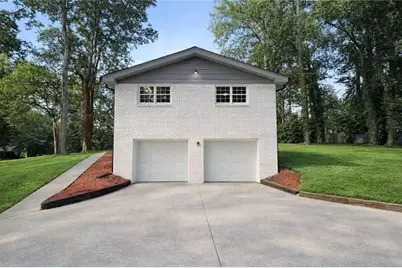 1634 Cheryl Terrace, Riverdale, GA 30296 - Photo 3