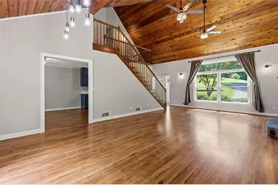 180 Waldrop Way, Fayetteville, GA 30215 - Photo 5