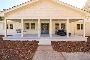 745 Honeysuckle Rd, Gainesville, GA 30501 - Photo 3