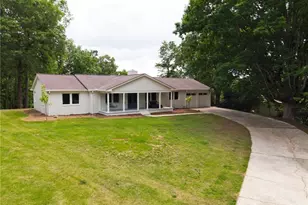745 Honeysuckle Rd, Gainesville, GA 30501 - Photo 3