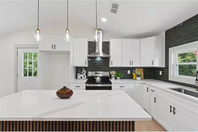 2720 Sherwood Road SE, Smyrna, GA 30082 - Photo 13