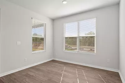 5627 Rosehall Court, South Fulton, GA 30349 - Photo 9