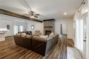 930 James Holcomb Rd, Hull, GA 30646 - Photo 7