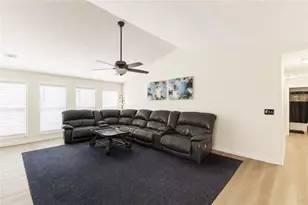 5825 April Dr, Sugar Hill, GA 30518 - Photo 7