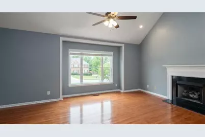 736 Jamie Way NE, Woodstock, GA 30188 - Photo 3