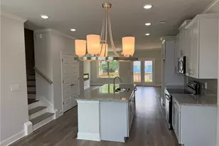 523 Fundao Ln, Lawrenceville, GA 30046 - Photo 9