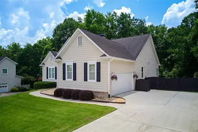 3958 Lake Ruby Lane, Suwanee, GA 30024 - Photo 3