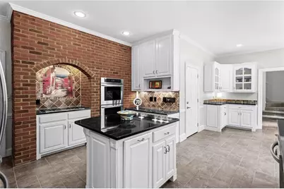 4692 Monticello Circle, Marietta, GA 30066 - Photo 11