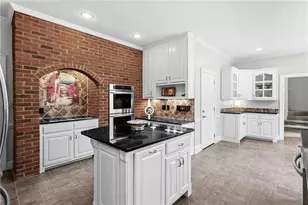 4692 Monticello Cir, Marietta, GA 30066 - Photo 11