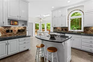 4692 Monticello Cir, Marietta, GA 30066 - Photo 9