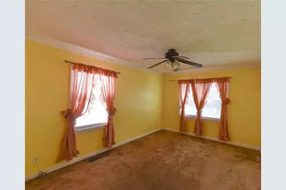 3049 Cloverhurst Drive, Atlanta, GA 30344 - Photo 9
