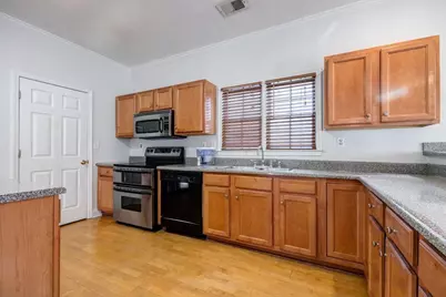 2310 Hosea L Williams Drive NE, Atlanta, GA 30317 - Photo 9