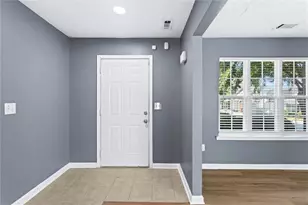 9517 Lakeview Rd, Union City, GA 30291 - Photo 7