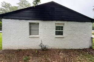 210 Madrid St, Warner Robins, GA 31093 - Photo 13