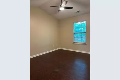 137 Avalon Drive, Calhoun, GA 30701 - Photo 11