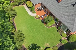 220 Spearfield Trce, Roswell, GA 30075 - Photo 5