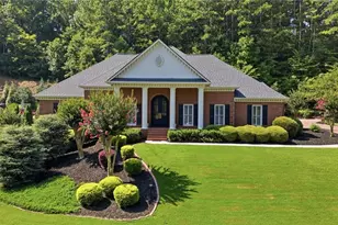 220 Spearfield Trce, Roswell, GA 30075 - Photo 1