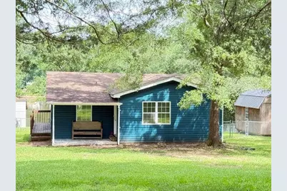 210 W James Circle, Hampton, GA 30228 - Photo 1