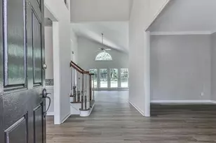 2403 Cape Sable Dr, Marietta, GA 30066 - Photo 3