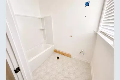 907 Hank Aaron Drive SW, Atlanta, GA 30315 - Photo 3