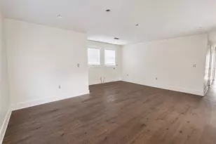 907 Hank Aaron Dr SW, Atlanta, GA 30315 - Photo 9