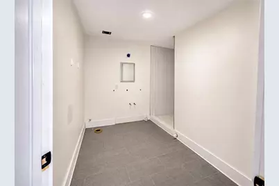 907 Hank Aaron Drive SW, Atlanta, GA 30315 - Photo 5