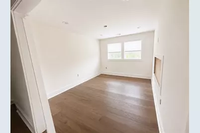 907 Hank Aaron Drive SW, Atlanta, GA 30315 - Photo 11