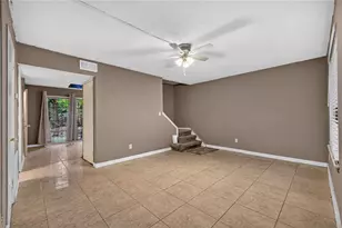 19 Peyton Pl SW, Atlanta, GA 30311 - Photo 3