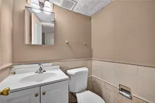 19 Peyton Pl SW, Atlanta, GA 30311 - Photo 9