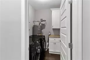 1837 Dunlap Ave, Atlanta, GA 30344 - Photo 9