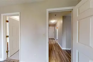300 Johnson Ferry Road NE, Atlanta, GA 30328 - Photo 9