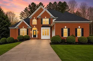 188 Gold Bullion Dr W, Dawsonville, GA 30534 - Photo 1
