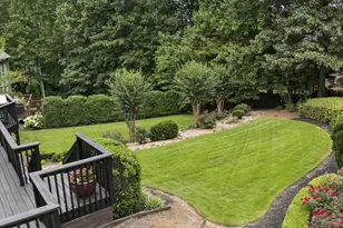2200 Hollowbrooke Ct NW, Acworth, GA 30101 - Photo 5