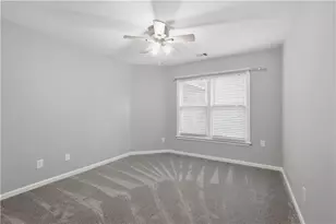 160 Treadstone Overlook, Suwanee, GA 30024 - Photo 19