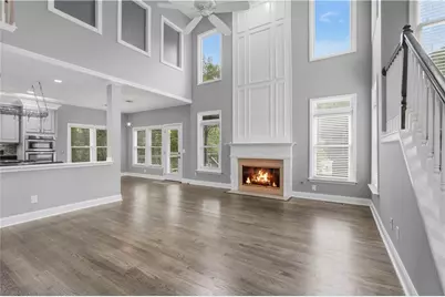 160 Treadstone Overlook, Suwanee, GA 30024 - Photo 7