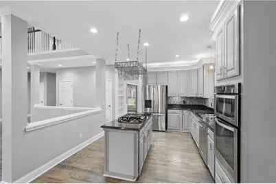 160 Treadstone Overlook, Suwanee, GA 30024 - Photo 9