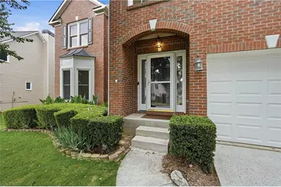 160 Treadstone Overlook, Suwanee, GA 30024 - Photo 3