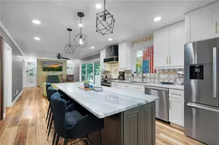 206 Sherwood Dr, Calhoun, GA 30701 - Photo 11