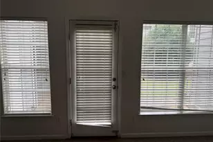 2502 Walden Lake Dr, Decatur, GA 30035 - Photo 11