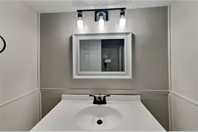 1100 Lake Drive, Roswell, GA 30075 - Photo 23