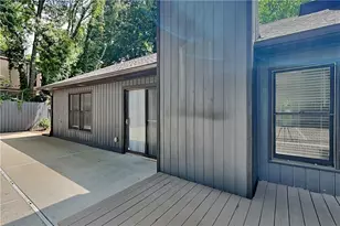1100 Lake Dr, Roswell, GA 30075 - Photo 25