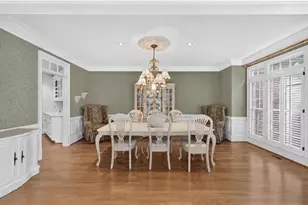 2115 Sugarloaf Club Dr, Duluth, GA 30097 - Photo 5