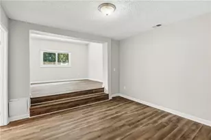 3733 Memorial Pkwy NW, Kennesaw, GA 30152 - Photo 15